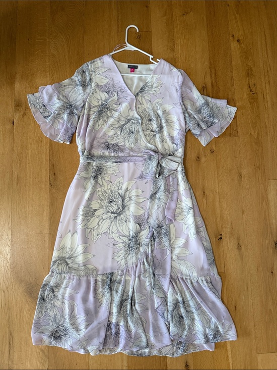 Calvin Klein Dresses & Skirts - Calvin Klein Lavender Floral Wrap Midi Dress